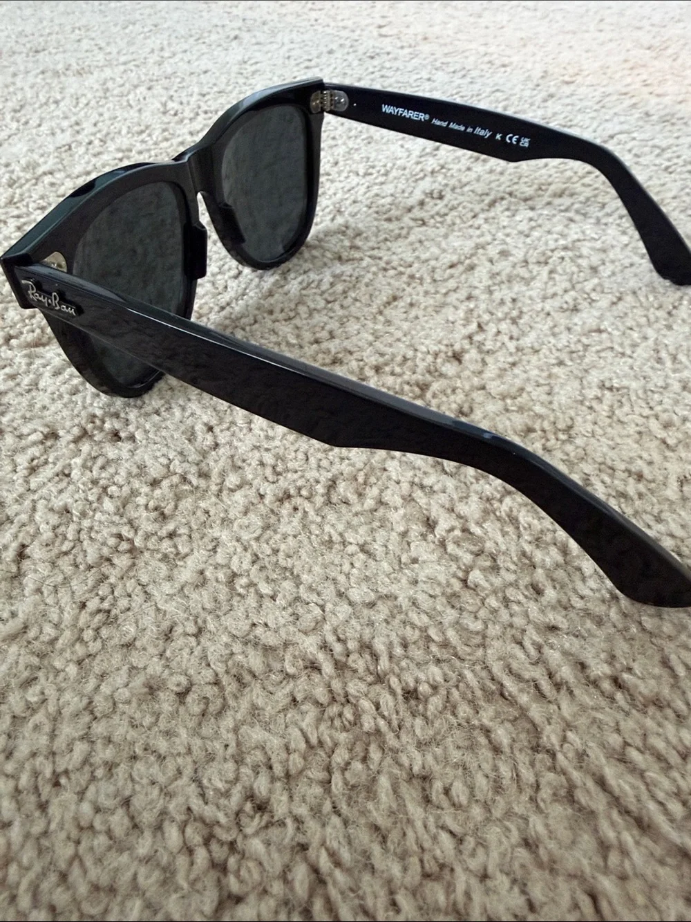 Ray-Ban Classic Black Wayfarer Sunglasses